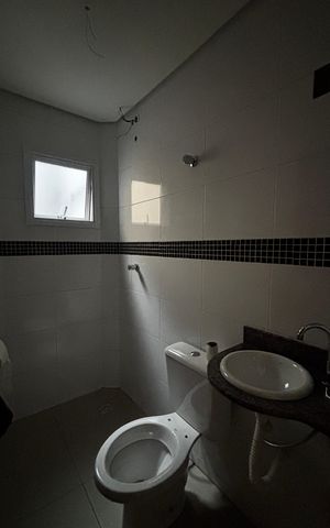 Apartamento à venda com 106m², 2 quartos e 1 vaga Apartamento à venda com 106m², 2 quartos e 1 vagaBanheiro