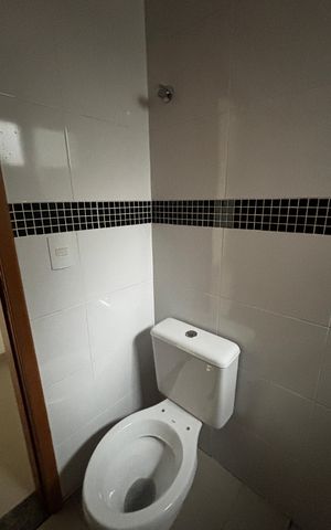 Apartamento à venda com 106m², 2 quartos e 1 vaga Apartamento à venda com 106m², 2 quartos e 1 vagaBanheiro da Suíte