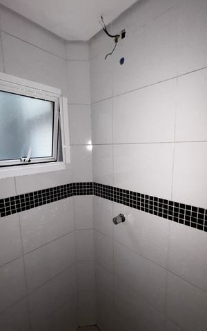 Apartamento à venda com 106m², 2 quartos e 1 vaga Apartamento à venda com 106m², 2 quartos e 1 vagaBanheiro