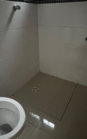 Apartamento à venda com 106m², 2 quartos e 1 vaga Apartamento à venda com 106m², 2 quartos e 1 vagaBanheiro da Suíte