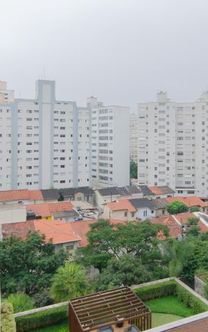 Apartamento à venda com 74m², 2 quartos e 2 vagas Apartamento à venda com 74m², 2 quartos e 2 vagasVista