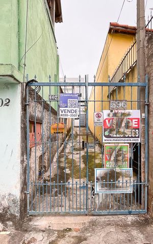 Casa à venda com 63m², 2 quartos e sem vagaFachada + plaquinha