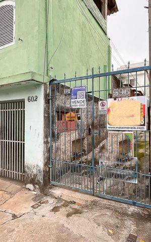 Casa à venda com 63m², 2 quartos e sem vagaFachada + plaquinha