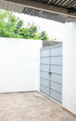 Casa à venda com 63m², 2 quartos e sem vagaQuintal e área de serviço