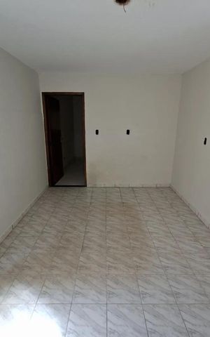 Casa para alugar com 50m², 4 quartos e 1 vaga Casa para alugar com 50m², 4 quartos e 1 vagaSala