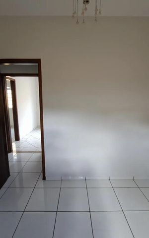 Casa para alugar com 50m², 4 quartos e 1 vaga