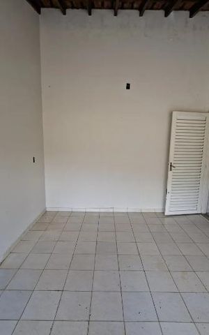 Casa para alugar com 50m², 4 quartos e 1 vaga Casa para alugar com 50m², 4 quartos e 1 vagaSala