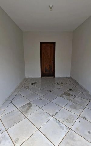 Casa para alugar com 50m², 4 quartos e 1 vaga