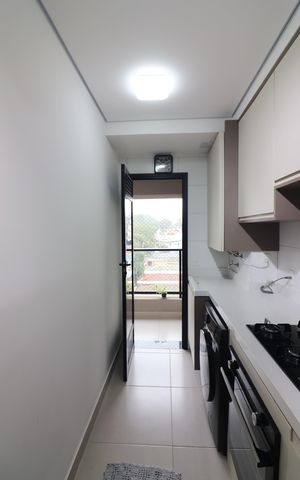 Apartamento à venda com 52m², 2 quartos e 1 vagaCozinha e Área de Serviço