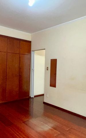Apartamento à venda com 138m², 3 quartos e sem vaga Apartamento à venda com 138m², 3 quartos e sem vagaSuite
