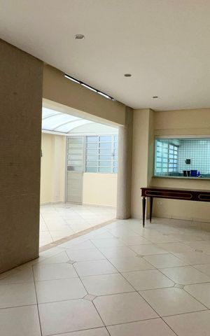 Apartamento à venda com 138m², 3 quartos e sem vaga Apartamento à venda com 138m², 3 quartos e sem vagaSalão de Festas
