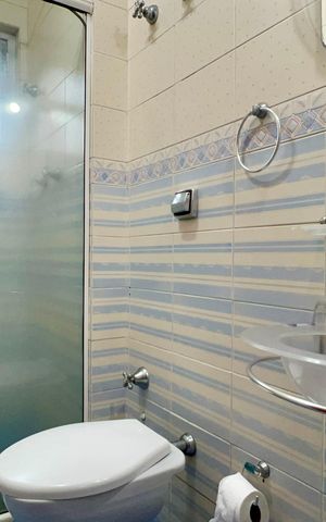 Apartamento à venda com 138m², 3 quartos e sem vaga Apartamento à venda com 138m², 3 quartos e sem vagaBanheiro