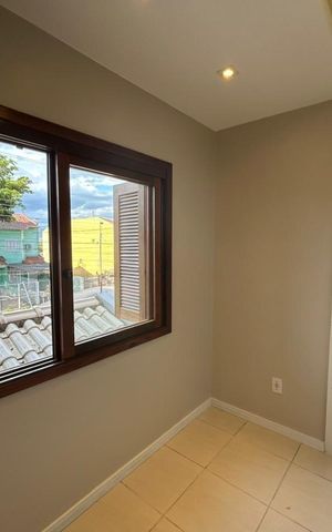 Casa à venda com 100m², 3 quartos e 2 vagas Casa à venda com 100m², 3 quartos e 2 vagasQuarto 2