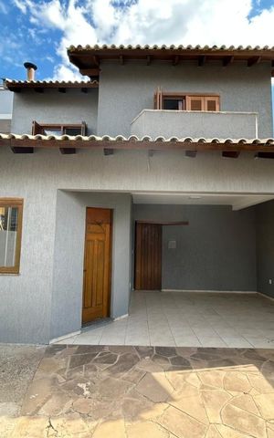 Casa à venda com 100m², 3 quartos e 2 vagas
