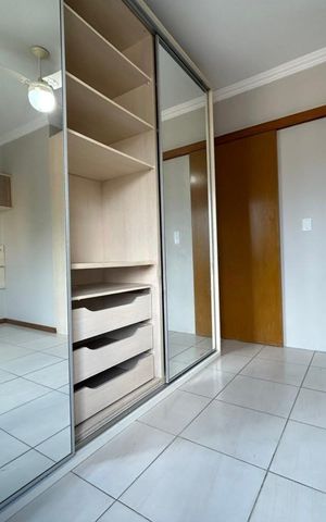 Casa à venda com 100m², 3 quartos e 2 vagas Casa à venda com 100m², 3 quartos e 2 vagasQuarto 1