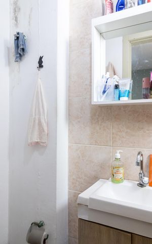Apartamento para alugar com 40m², 2 quartos e 2 vagas Apartamento para alugar com 40m², 2 quartos e 2 vagasBanheiro