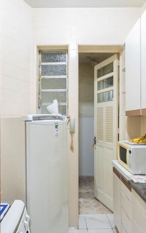 Apartamento à venda com 75m², 2 quartos e sem vagaCozinha