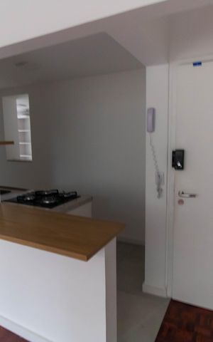 Apartamento à venda com 70m², 3 quartos e sem vaga Apartamento à venda com 70m², 3 quartos e sem vagaCozinha