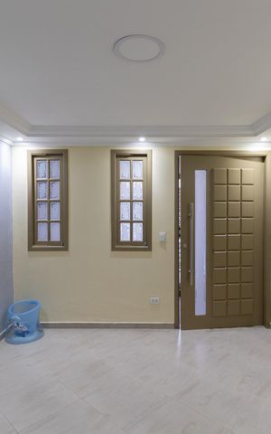 Casa de condomínio à venda com 175m², 3 quartos e 1 vaga Casa de condomínio à venda com 175m², 3 quartos e 1 vagaSala
