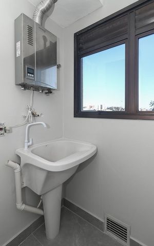 Apartamento à venda com 70m², 3 quartos e 1 vagaÁrea de Serviço