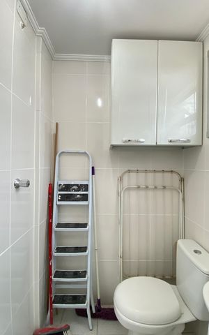 Apartamento à venda com 57m², 2 quartos e 1 vaga Apartamento à venda com 57m², 2 quartos e 1 vagaBanheiro de serviço