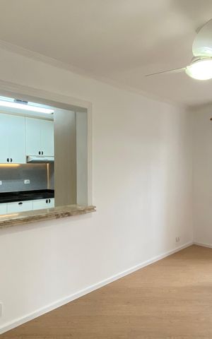 Apartamento à venda com 57m², 2 quartos e 1 vaga Apartamento à venda com 57m², 2 quartos e 1 vagaSala