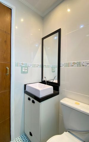 Apartamento à venda com 57m², 2 quartos e 1 vaga Apartamento à venda com 57m², 2 quartos e 1 vagaBanheiro