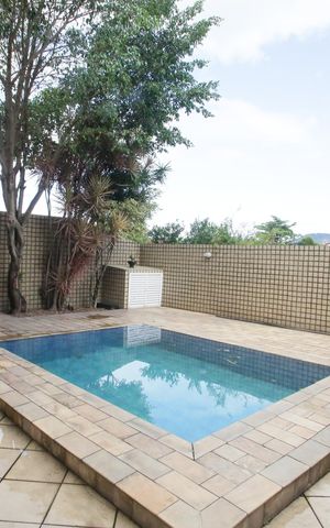Casa à venda com 440m², 6 quartos e 1 vagaPiscina