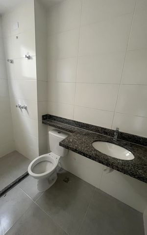 Casa à venda com 88m², 2 quartos e 1 vaga Casa à venda com 88m², 2 quartos e 1 vagaBanherio 1