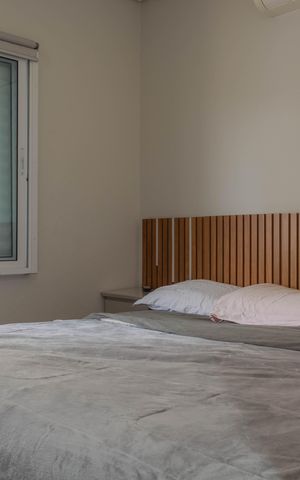 Casa à venda com 300m², 2 quartos e 2 vagas Casa à venda com 300m², 2 quartos e 2 vagasSuíte 1