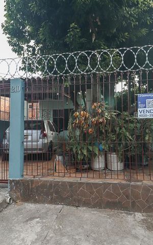 Casa à venda com 126m², 3 quartos e 1 vagaFachada