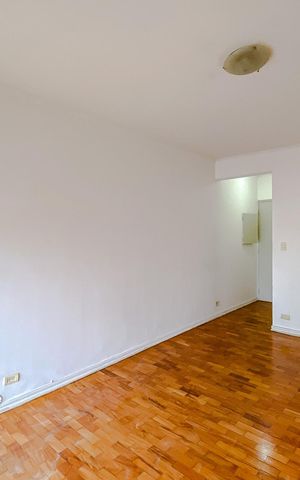 Apartamento à venda com 87m², 2 quartos e 1 vaga Apartamento à venda com 87m², 2 quartos e 1 vagaSala