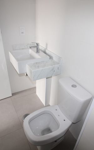 Apartamento à venda com 71m², 2 quartos e 1 vagaBanheiro 1