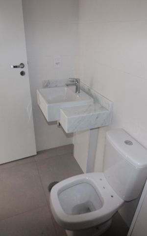 Apartamento à venda com 71m², 2 quartos e 1 vagaBanheiro