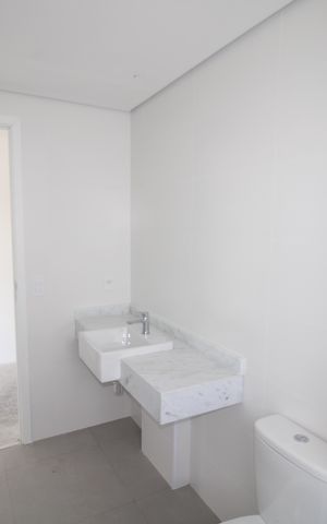Apartamento à venda com 137m², 3 quartos e 2 vagasQuarto 3 - Banheiro