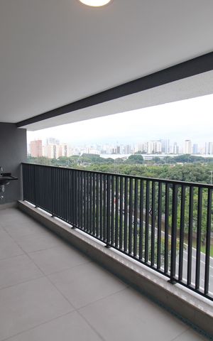 Apartamento à venda com 119m², 3 quartos e 2 vagasSala / Cozinha - Varanda