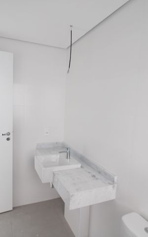 Apartamento à venda com 119m², 3 quartos e 2 vagasQuarto 2 - Banheiro