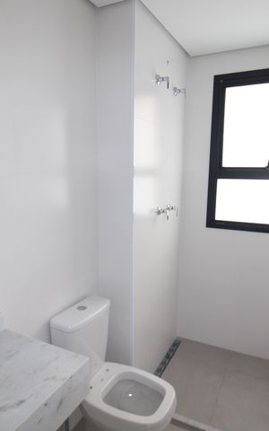 Apartamento à venda com 119m², 3 quartos e 2 vagasQuarto 1 - Banheiro