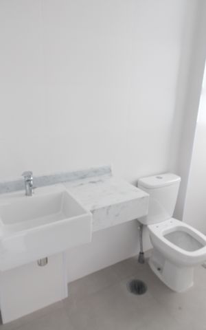 Apartamento à venda com 117m², 3 quartos e 2 vagasQuarto 2 - Banheiro