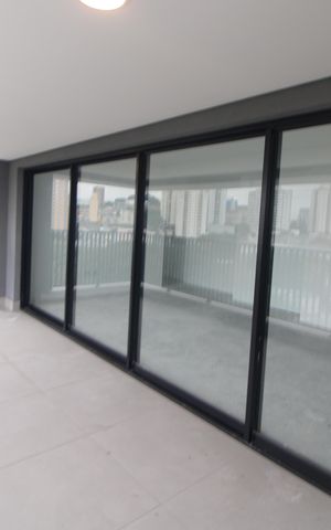 Apartamento à venda com 117m², 3 quartos e 2 vagasSala / Cozinha - Varanda