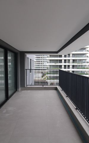 Apartamento à venda com 118m², 3 quartos e 2 vagasSala / Cozinha - Varanda
