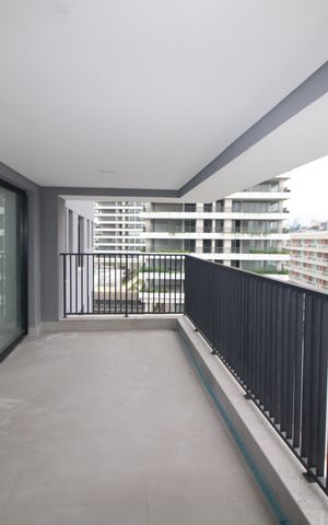 Apartamento à venda com 119m², 3 quartos e 2 vagasSala / Cozinha - Varanda