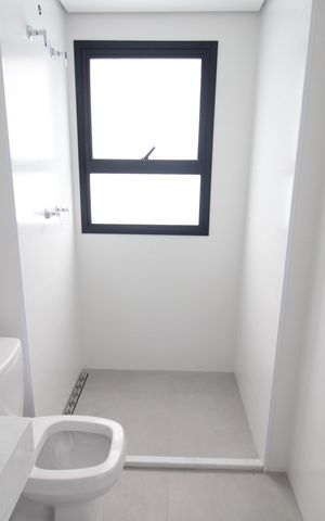 Apartamento à venda com 117m², 3 quartos e 2 vagasQuarto 2 - Banheiro