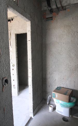 Apartamento à venda com 222m², 3 quartos e 3 vagasQuarto 1 - Banheiro