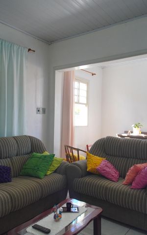Casa à venda com 180m², 2 quartos e 1 vagaSala
