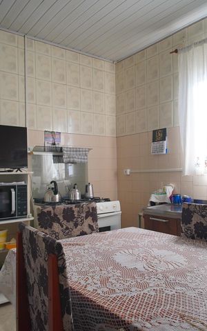Casa à venda com 180m², 2 quartos e 1 vagaCozinha