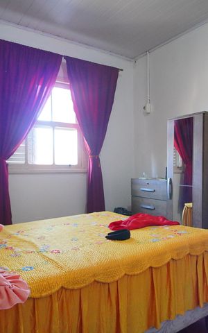 Casa à venda com 180m², 2 quartos e 1 vagaQuarto 2