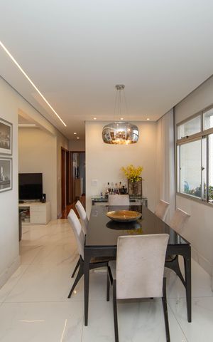 Apartamento à venda com 150m², 4 quartos e 2 vagas Apartamento à venda com 150m², 4 quartos e 2 vagasSALA