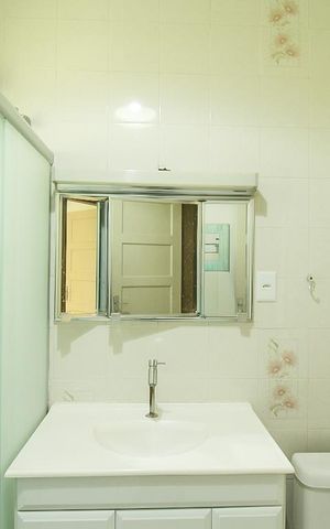 Casa para alugar com 90m², 3 quartos e sem vaga Casa para alugar com 90m², 3 quartos e sem vagaBanheiro