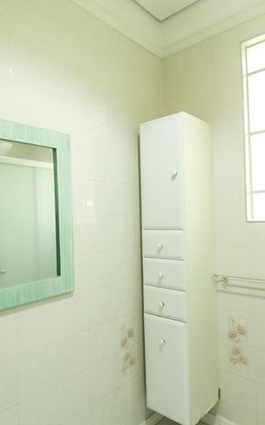Casa para alugar com 90m², 3 quartos e sem vaga Casa para alugar com 90m², 3 quartos e sem vagaBanheiro